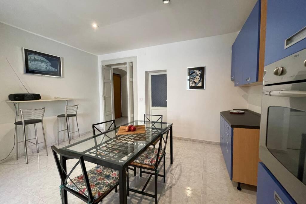 Petinoinapulia - Appartamento Per Famiglie E Amici Bari Exterior foto